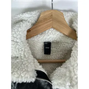 Cider Vegan Leather Shearling Collared Cropped Jacket S thumbnail 4
