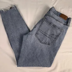 American Eagle 90’s Skinny Denim Jeans, Size: 4 Short thumbnail 1