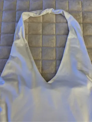 SHEIN White Halter V-Neck Tank Top Women’s Size M thumbnail 4