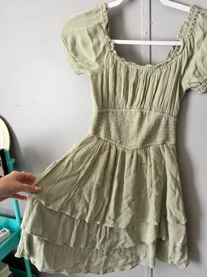 Green Dress Hollister thumbnail 1