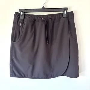 Patagonia Women's Fleetwith Skort Black Active Wear Athleisure Outdoor Skirt thumbnail 1