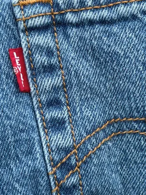 Levi’s Jeans Wedgie Straight Light Wash Distressed Size 26 thumbnail 11