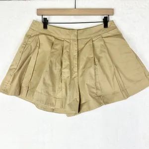 English Factory Tuck Detailed Shorts Size Medium Beige High Waist Pleated thumbnail 4