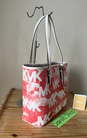 Michael Kors Purse thumbnail 4