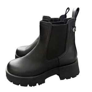 Steve Madden Howler Black Faux Leather Chunky Sole Chelsea Boots Size 7 NEW thumbnail 5