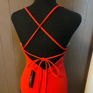 NWT M Lulu's Romantic Thought Red Cowl Neck Lace Up Maxi‎ Dress thumbnail 7