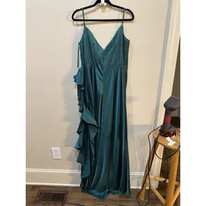 MAC DUGGAL FRG Green Satin Ruffled Asymmetrical Gown #67815 Size 12 thumbnail 4