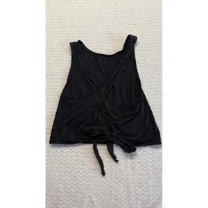 Lululemon Black High Neck Open Back Tie Hem Activewear Tank Top Size 6 thumbnail 3