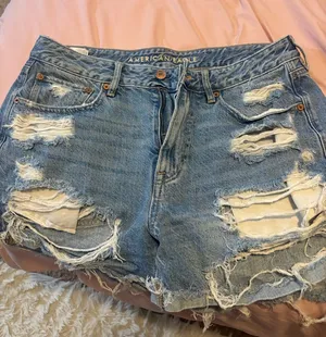 American eagle Jean shorts thumbnail 1