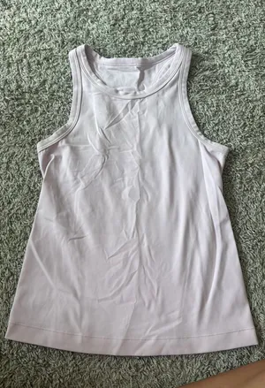 Lululemon Align Tank thumbnail 1
