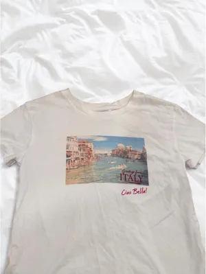 Princess Polly Italy Ciao Bella Graphic Baby Tee Size US 2 thumbnail 2