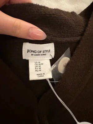 Brown Sleeveless Sweater Size M thumbnail 2