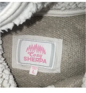 Cozy Sherpa  thumbnail 3