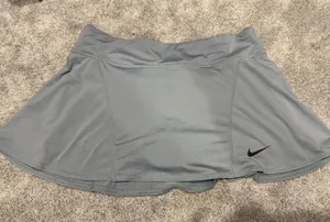 VTG NIKE Womens Tennis Skirt Skort Workout Skirt Shorts Gray Size L thumbnail 1