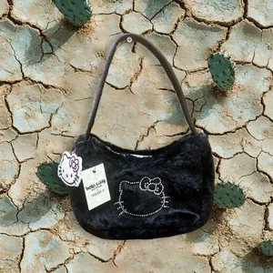 Hello Kitty Sanrio x Forever 21 Black fluffy Bag W/Rhinestones thumbnail 2