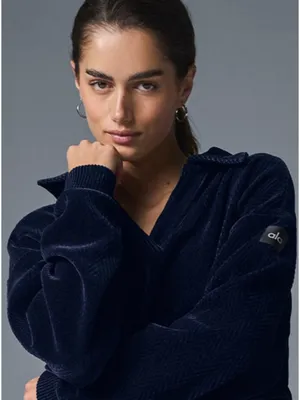 Alo Cropped Cozy Day Henley Pullover Navy V-Neck Velvet Velour Chevron Sweater S thumbnail 5