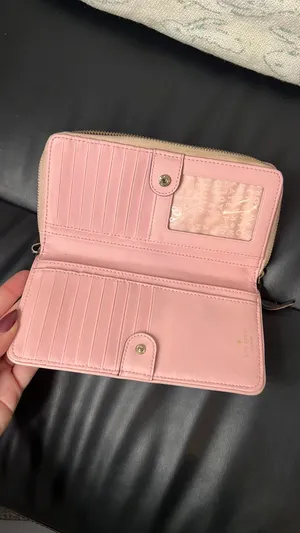 Kate Spade Wallet thumbnail 2