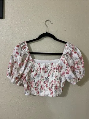 Altar’d State Eyelet Puff Sleeve Crop Top Size XS Smocked Back Square Neck thumbnail 7