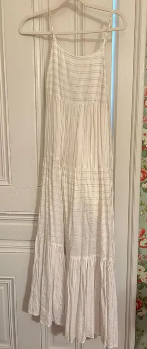 Maxi dress White thumbnail 1