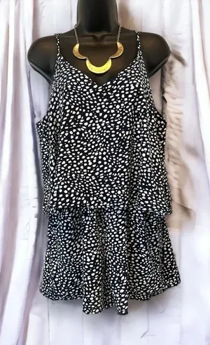 Main strip navy blue pebble romper with‎ pockets size medium thumbnail 1