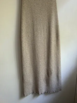 Wilfred Free Aritzia Cutout Knit Midi Dress thumbnail 14