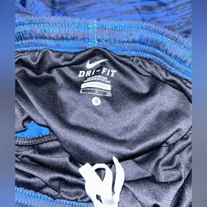 Nike Dri-Fit Shorts‎ - Size small thumbnail 4