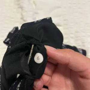 Lululemon sports bra with pads thumbnail 4