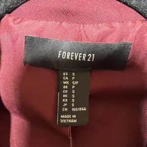 Forever 21‎ Blazer Jacket Wine Burgundy Single Button Small thumbnail 2