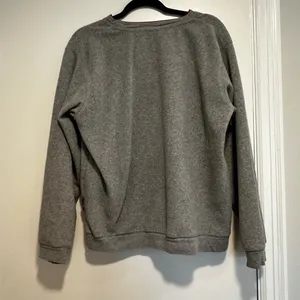 VTG 90s Y2K Mickey Mouse Disney XLarge 16/18 Grey Red Crewneck Pullover Fleece. thumbnail 2