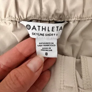 Athleta Skyline Short II Women 8 Abalone Beige Paperbag Waist thumbnail 3