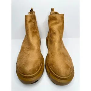 BP Chelsea Boots Nya Faux Suede Tan Size 10 Lug Sole‎ Pull On Ankle Booties thumbnail 5