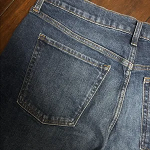 Old navy the Sky-Hi extra high rise pants
#7 thumbnail 5