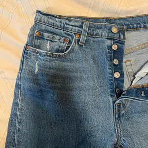 Levi's RIBCAGE STRAIGHT ANKLE WOMEN'S JEANS Samba Done - Light Wash size 29 thumbnail 10