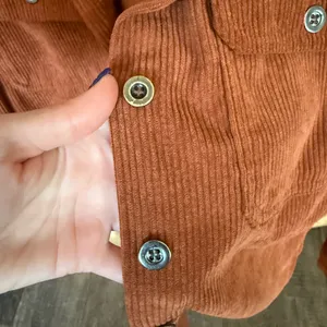 Velvet Heart Burnt Orange Corduroy Button Up Shacket thumbnail 5