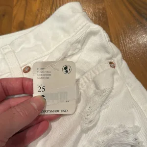 We The Free Free People white denim‎ distressed short women size 25 NWT thumbnail 4
