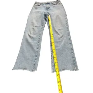 Zara The 90s Full Length High Rise Raw Hem Frayed Blue Jeans Size 6 Straight Leg thumbnail 6
