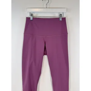 Lululemon Women Leggings Purple Wunder Under Crop Scallop Pull On Stretch Size 6 thumbnail 6