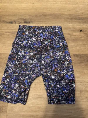 Lululemon Shorts thumbnail 2