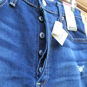 NWT Levi's Ribcage Straight Ankle Jeans thumbnail 6