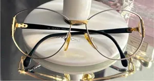 GUCCI Eyeglasses  thumbnail 1