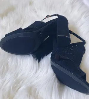 Black suede Heels 7.5 thumbnail 5