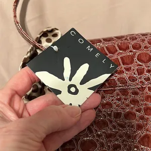 NWT Comely brown faux alligator handbag polka dot scarf that matches the lining thumbnail 5