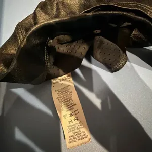 Nike Black Camouflage Pull Over sports bra medium Activewear Yoga Running #1200 thumbnail 5
