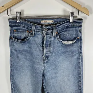 Levi's Wedgie Icon Fit Ankle Jeans High Waist Size 28 Casual Vintage Style thumbnail 2