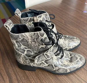 Express Size 7 Snake Print Lace Up Ankle Boots thumbnail 1