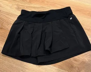 Fabletics small shorts‎ with ruffle front thumbnail 1