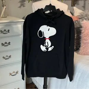 Snoopy Sweatshirt Black Cotton Hoodie Pullover Crochet Patch Womens Medium thumbnail 7