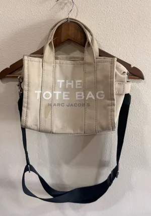 The Tote Marc Jacobs Bag thumbnail 1