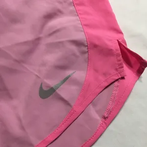 Nike • Tempo Luxe Bubblegum Pink Dri-Fit Running Shorts Size XS thumbnail 3