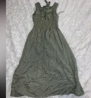 Green Open Back Maxi Dress size Small Boutique Brand for Wedding Guest / Winery thumbnail 4